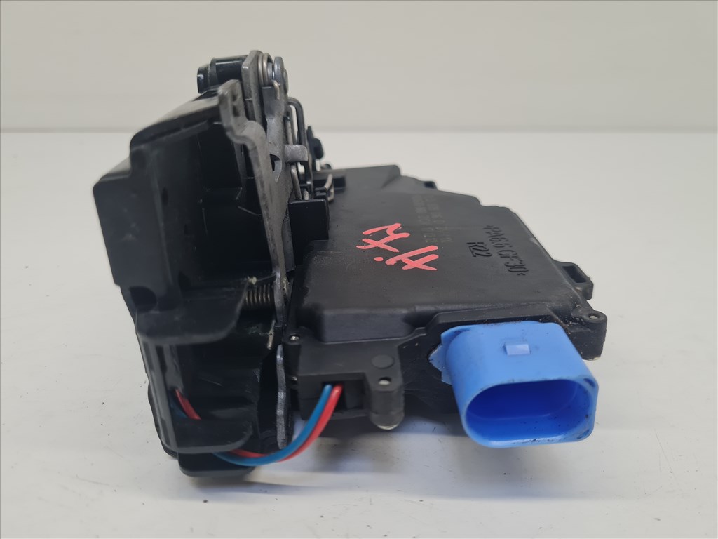 Volkswagen Golf VI jobb hátsó ajtózár (25315) 7l0839016d 5. kép