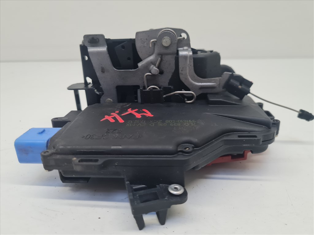 Volkswagen Golf VI jobb hátsó ajtózár (25315) 7l0839016d 6. kép