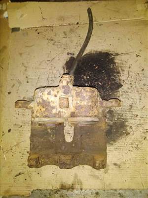 Ford Maverick 93-98 Jobb Első Féknyereg