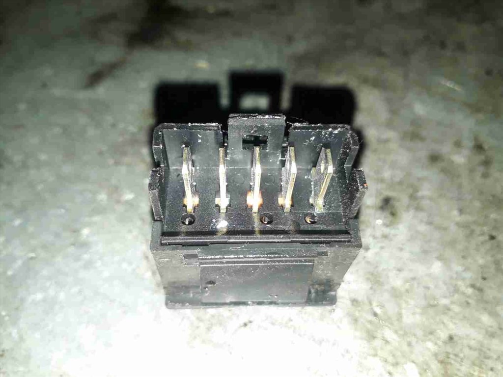 Citroen Berlingo 02-08 Elektromos Ablak Emelõ Kapcsoló 2. kép