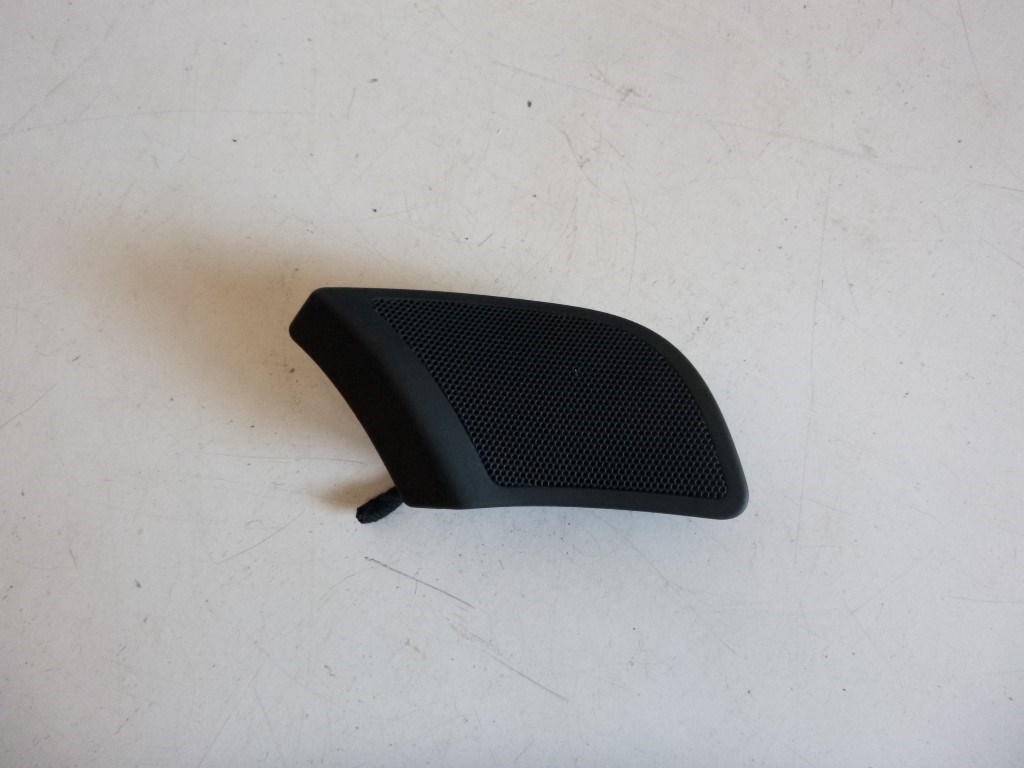 Audi A4 (8E B7) jobb elsõ hangszóró 8E0035399 1. kép