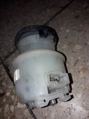 Opel Frontera A Fékfolyadék Tartály