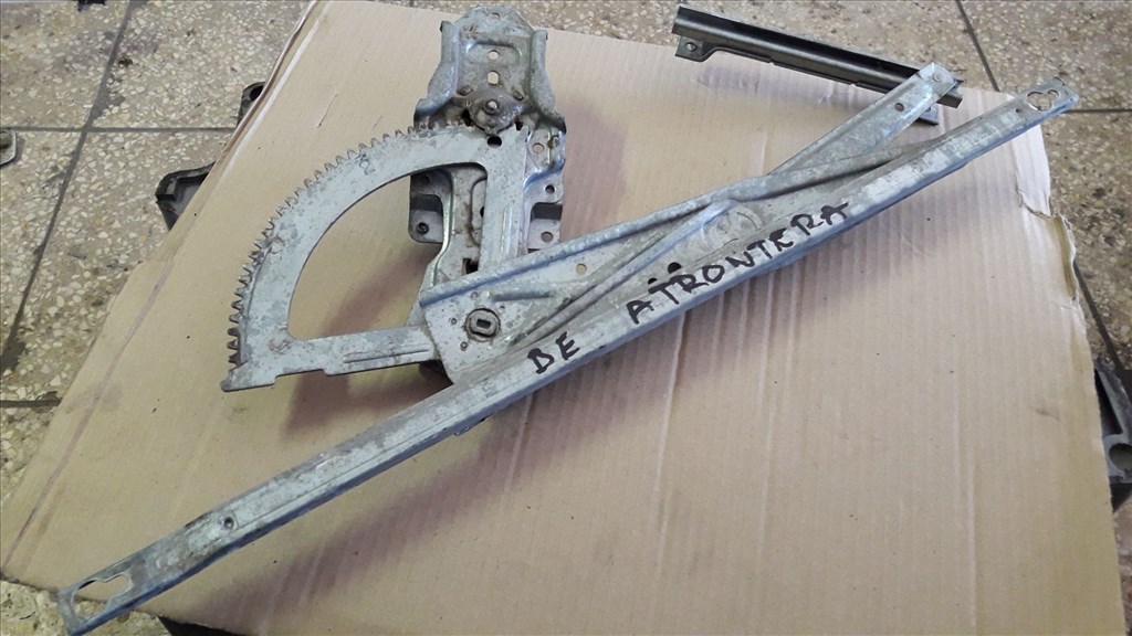 Opel Frontera A Bal Elsõ Ablakemelõ Szerkezet Mechanikus 2. kép