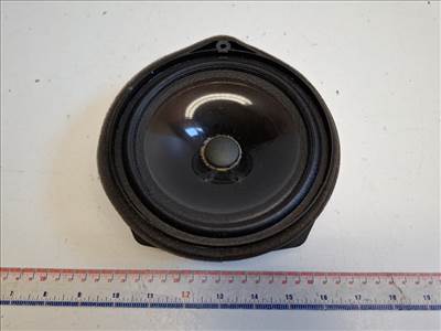 Honda CR-V bal hátsó hangszóró