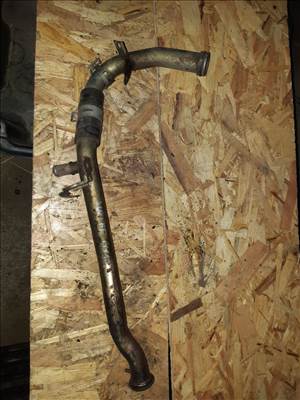 Suzuki Swift III 04-10 Vízcső Fém