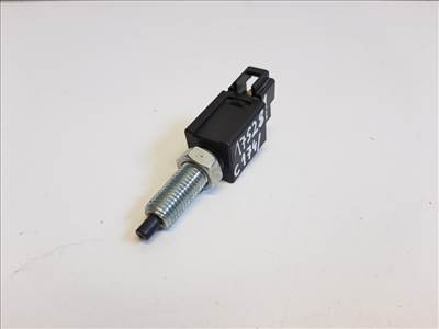 Mitsubishi Outlander  kuplungpedál kapcsoló