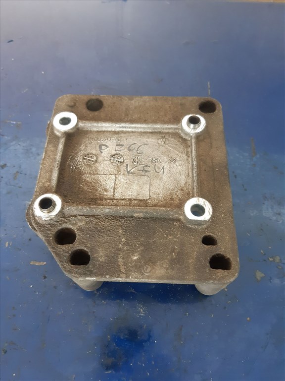 Peugeot 206 Klíma Kompresszor Tartó Konzol 9636693780 2. kép