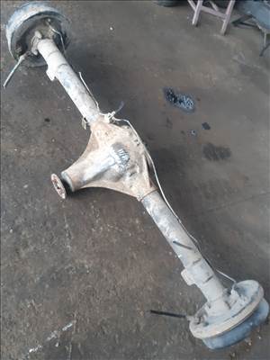 Nissan Vanette Cargo Hátsó Híd Dobfékes 48/11