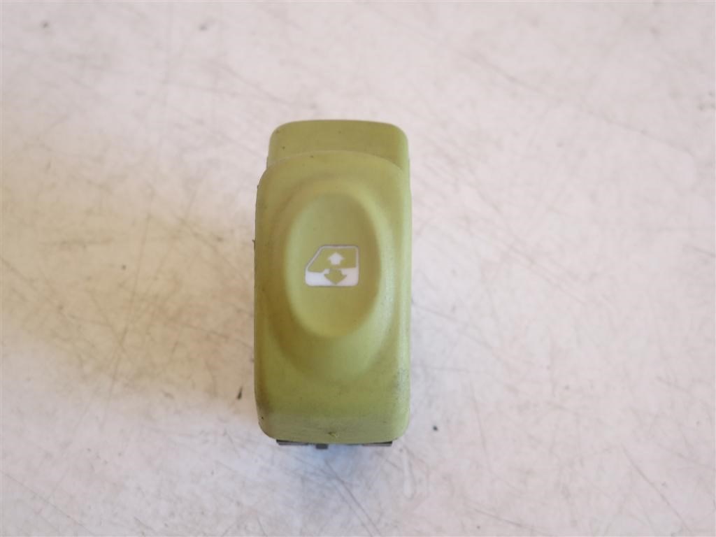 Renault Twingo jobb elsõ ablakemelõ kapcsoló 1. kép