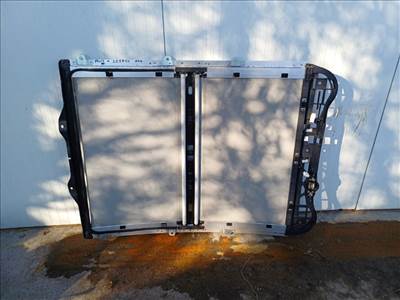 Toyota Prius Plus  tetőablak roló