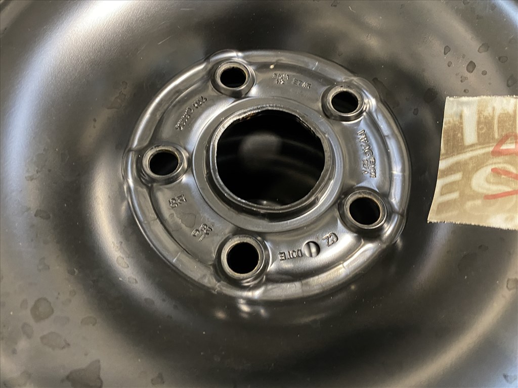 (2949) Volkswagen 18 gyári lemezfelni, 5x112, kétszéles gumi, ID Buzz 7. kép