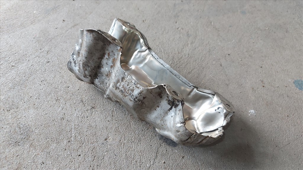 Ford Transit Custom MK8 16- Kipufogócsonk hővédő lemez borítás 6737 kk2q9n454aa 6. kép