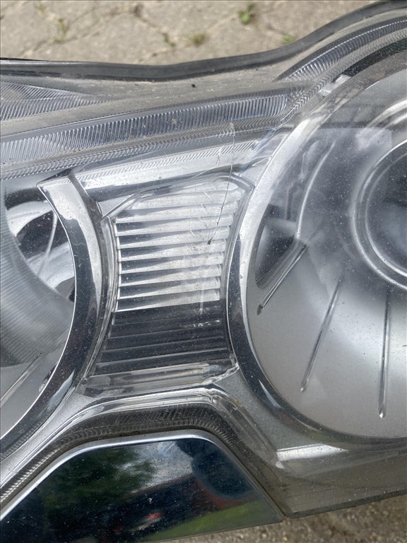 Jaguar XF bal első bi-xenon fényszóró  8x2313w030kc 4. kép