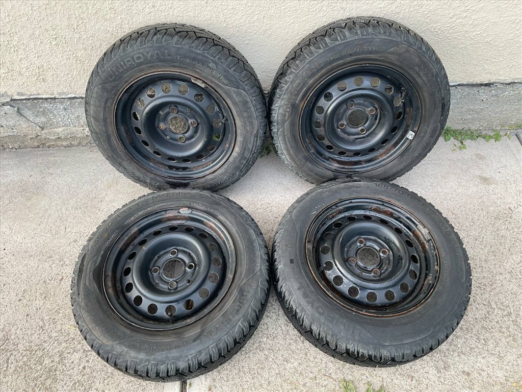 13" lemezfelni téli gumival Volkswagen Skoda Seat 4X100 1. kép