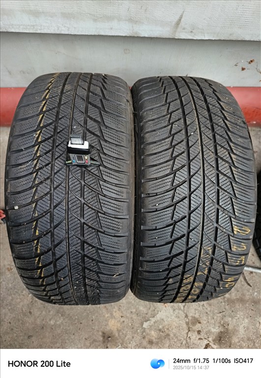  225/4018" újszerű Bridgestone téli gumi gumi 2. kép