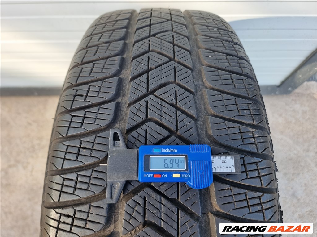 225/55R19 Pirelli téli gumi 2db szinte újszerű állapotban eladó! 1. kép