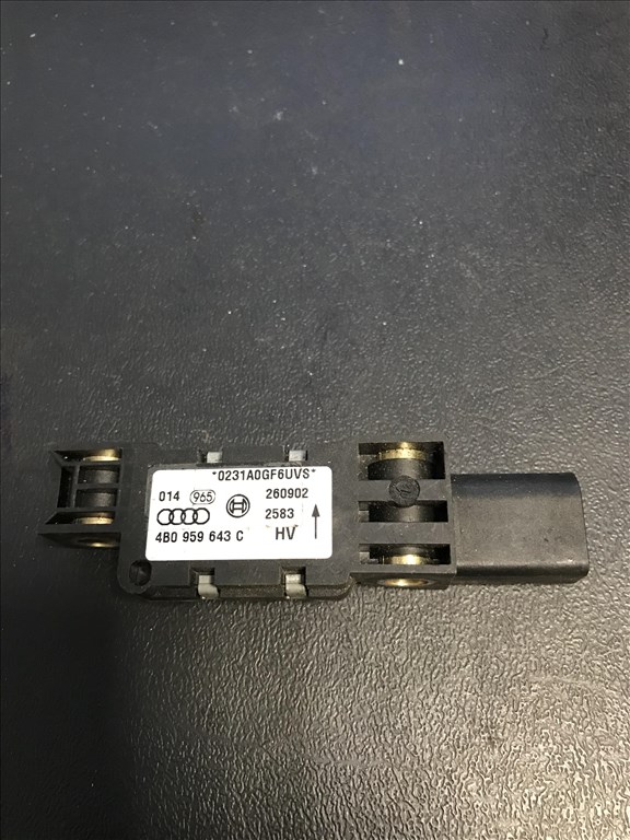 Audi A3 (8P) ütközés érzékelő 4b0959643c 1. kép