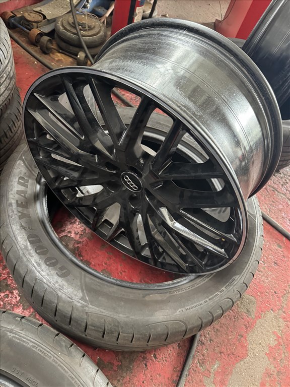  5x112 lyukosztású 9JJ 20" újszerű Speedline alufelni 2. kép