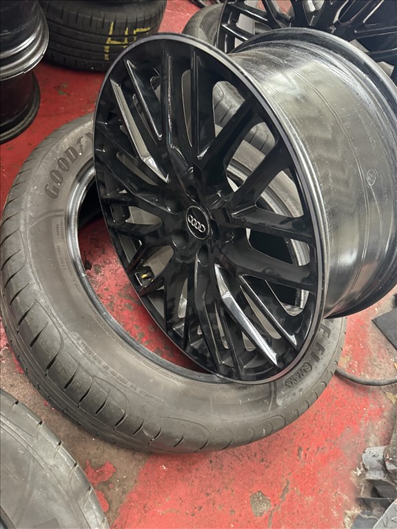  5x112 lyukosztású 9JJ 20" újszerű Speedline alufelni 3. kép