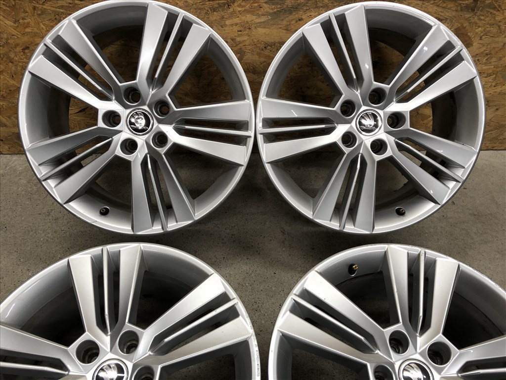 18 col Skoda gyári alufelni Octavia 18 colos 5x112 2. kép