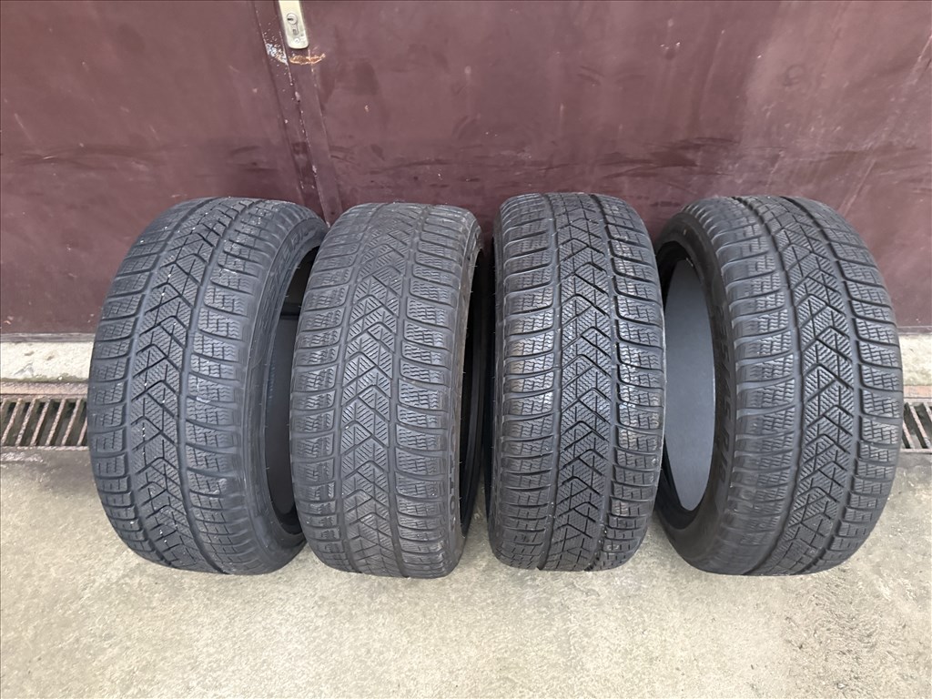  Tesla Model 3 18" gyári téli gumi 1db osak 235/4518" újszerű Pirelli Sottozero 3 TO PNCS téli gumi  8. kép