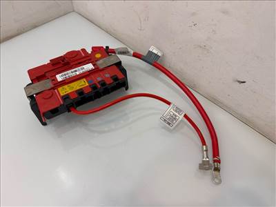 BMW X1 E84 20d N47D20C 184le pozitív kábel elosztó, pozitív saru, pozitív kábel 61146942912