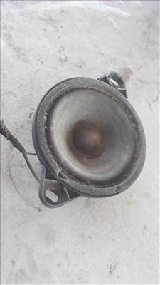 Mercedes Sprinter Ajtó Hangszóró