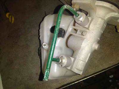 Opel Corsa C Főfék Munkahenger + Fékfolyadék Tartály