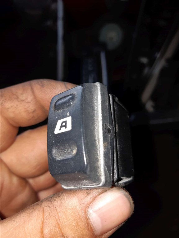 Citroen Xsara Picasso Ablakemelõ Kapcsoló 1. kép