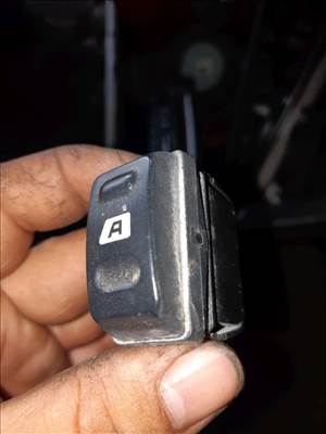 Citroen Xsara Picasso Ablakemelő Kapcsoló