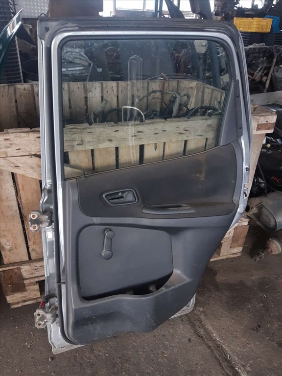 Suzuki Ignis 03-07 Jobb Hátsó Ajtó 4. kép