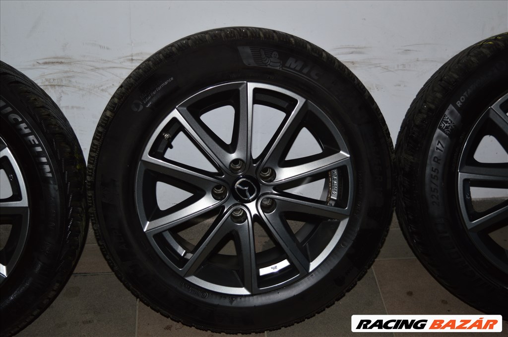  5x114.3 lyukosztású Fondmetal alufelni,  225/55R17 újszerű Michelin téli gumi  3. kép