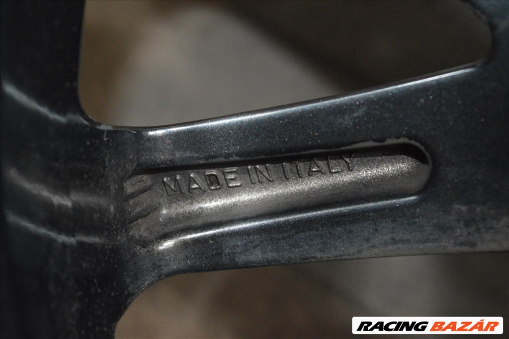  5x114.3 lyukosztású Fondmetal alufelni,  225/55R17 újszerű Michelin téli gumi  11. kép