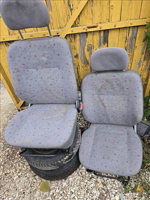 Opel Corsa B Ülések első kettő 