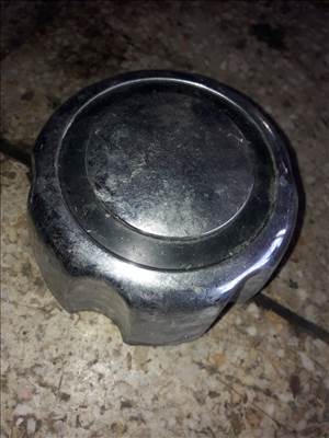 Mitsubishi Pajero Felni Kupak MB624900