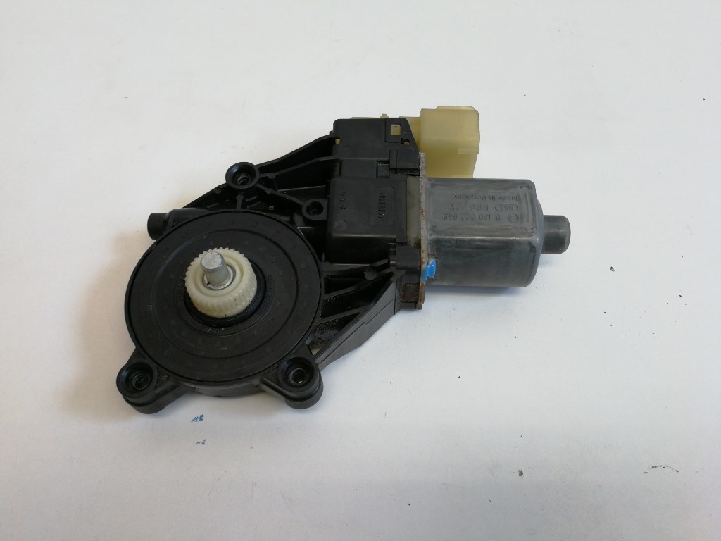 Ford B-max bal hátsó ablakemelõ motor AV1114A389L 0130822649 1. kép