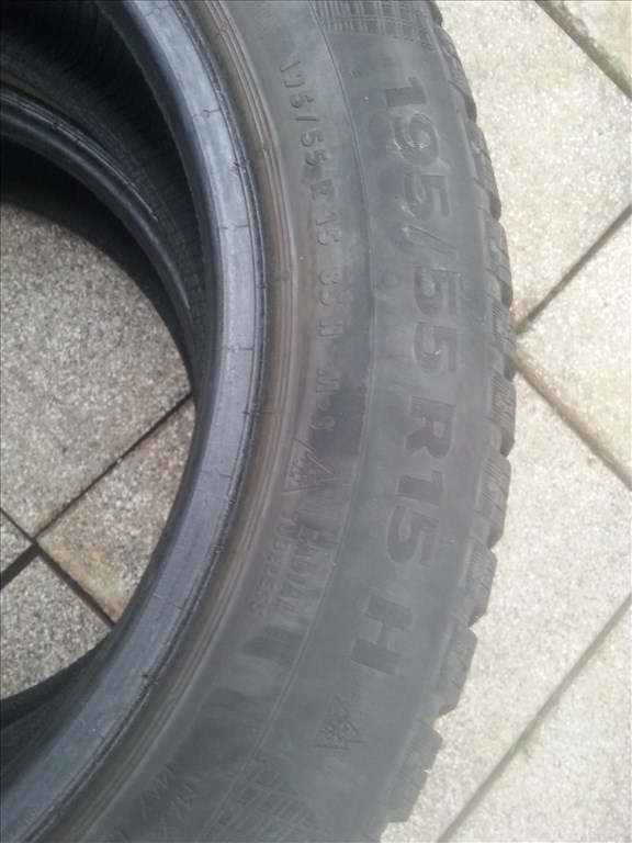  195/55R15 Continental winter contact TS860 téli gumi  4. kép