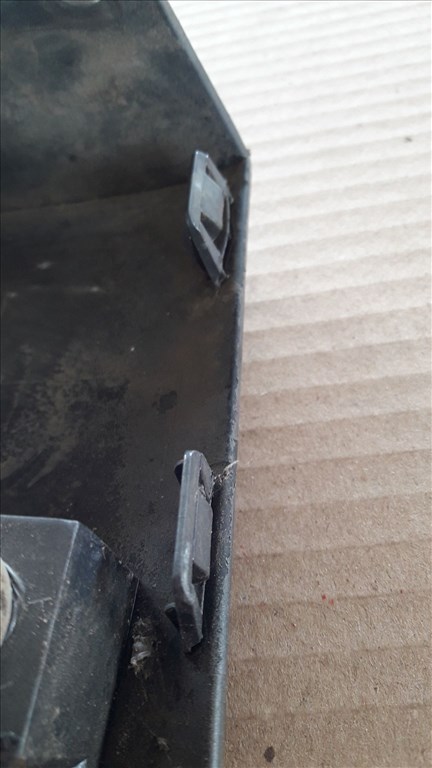 Suzuki Grand Vitara 05- Bal Elsõ Sárvédõ Szélesítés 77651-65J0 3. kép