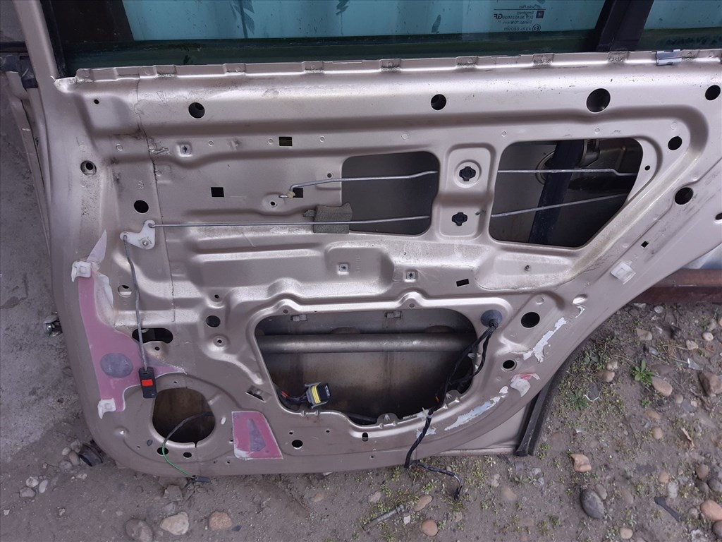 Opel Omega B Jobb Hátsó Ajtó 43R-000981 5. kép