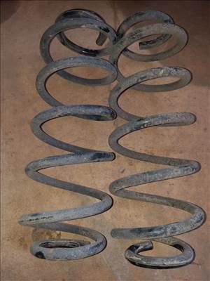 Suzuki Swift III 04-10 Hátsó Rugó Pár