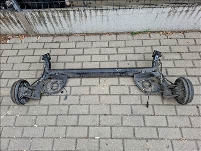 Nissan Micra (K13) hátsó híd dobfékes