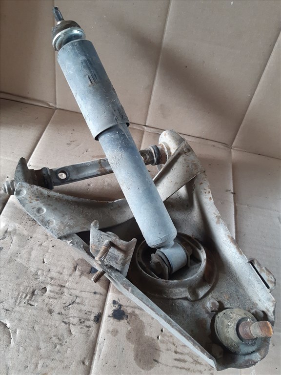 Lada 2101 Bal Elsõ Alsó Lengõkar 2. kép