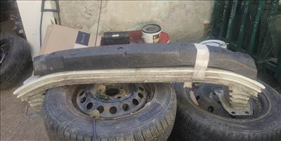 Fiat Doblo II Első lökhárító merevítő 