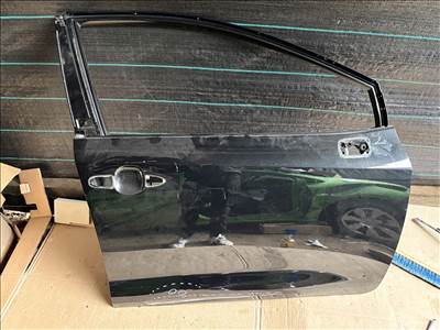 Toyota Corolla (E210) Jobb első ajtó 