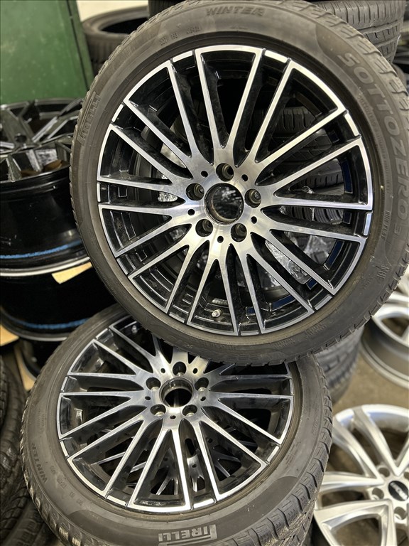  5x112 GYARI 18”újszerű Audi,Mercedes,Vw,Skoda,Seat R18 Pirelli téli 18 2. kép