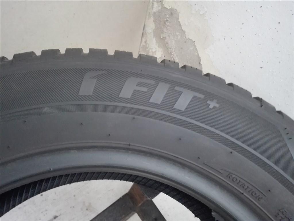 195/65R15 Laufenn téli gumi garnitúra 195/65 r15 4. kép