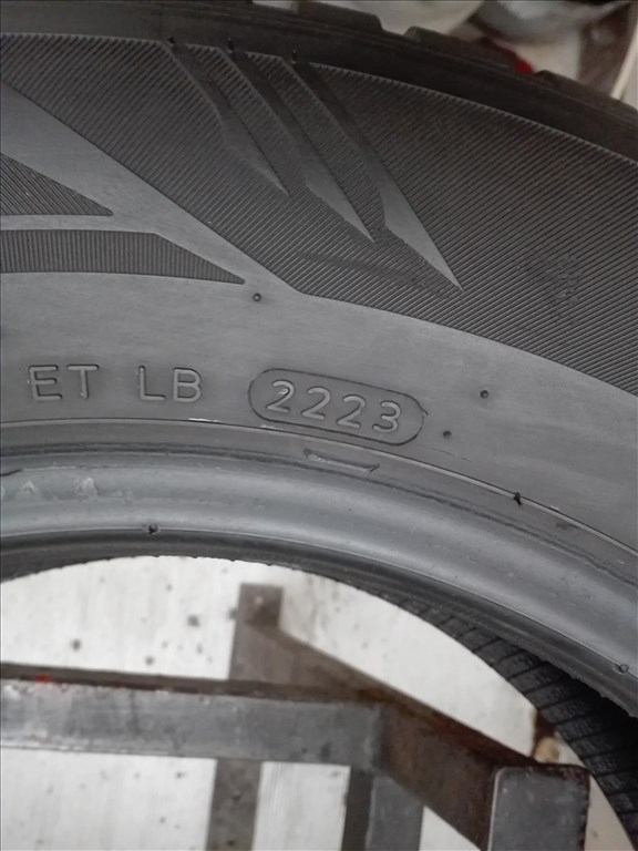 195/65R15 Laufenn téli gumi garnitúra 195/65 r15 6. kép