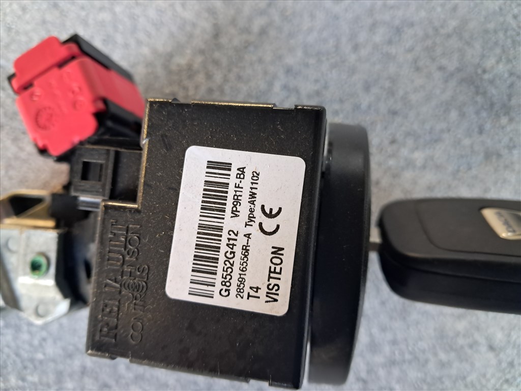 Dacia Duster II gyújtáskapcsoló  285916556r 5. kép