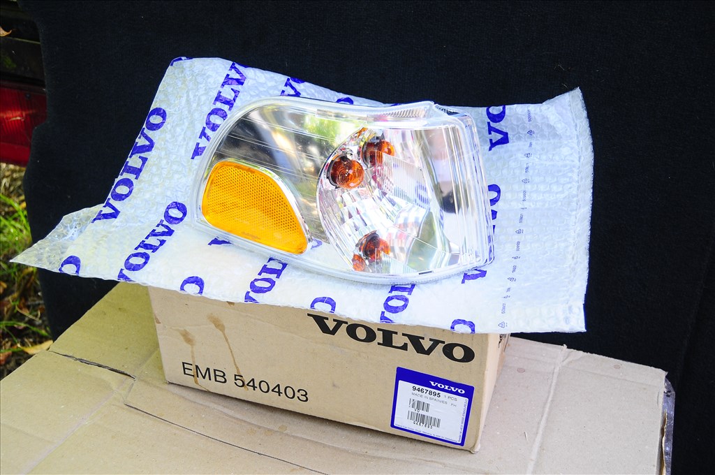 Volvo 9467895 C70 jobb index 1. kép