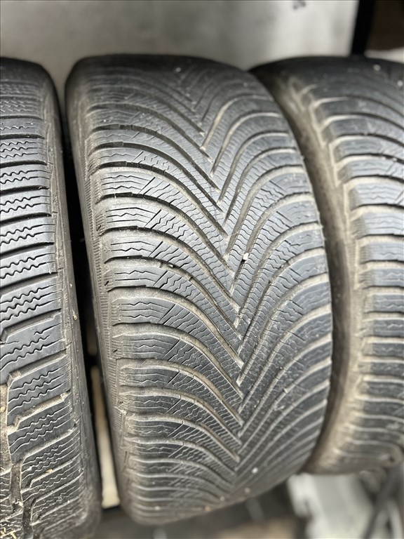  225/4517" Michelin-Matador 225/45R17 téli 225/45 R17 2. kép